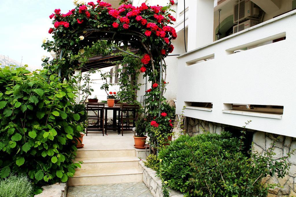 Apartments Frgacic Baška Oda fotoğraf