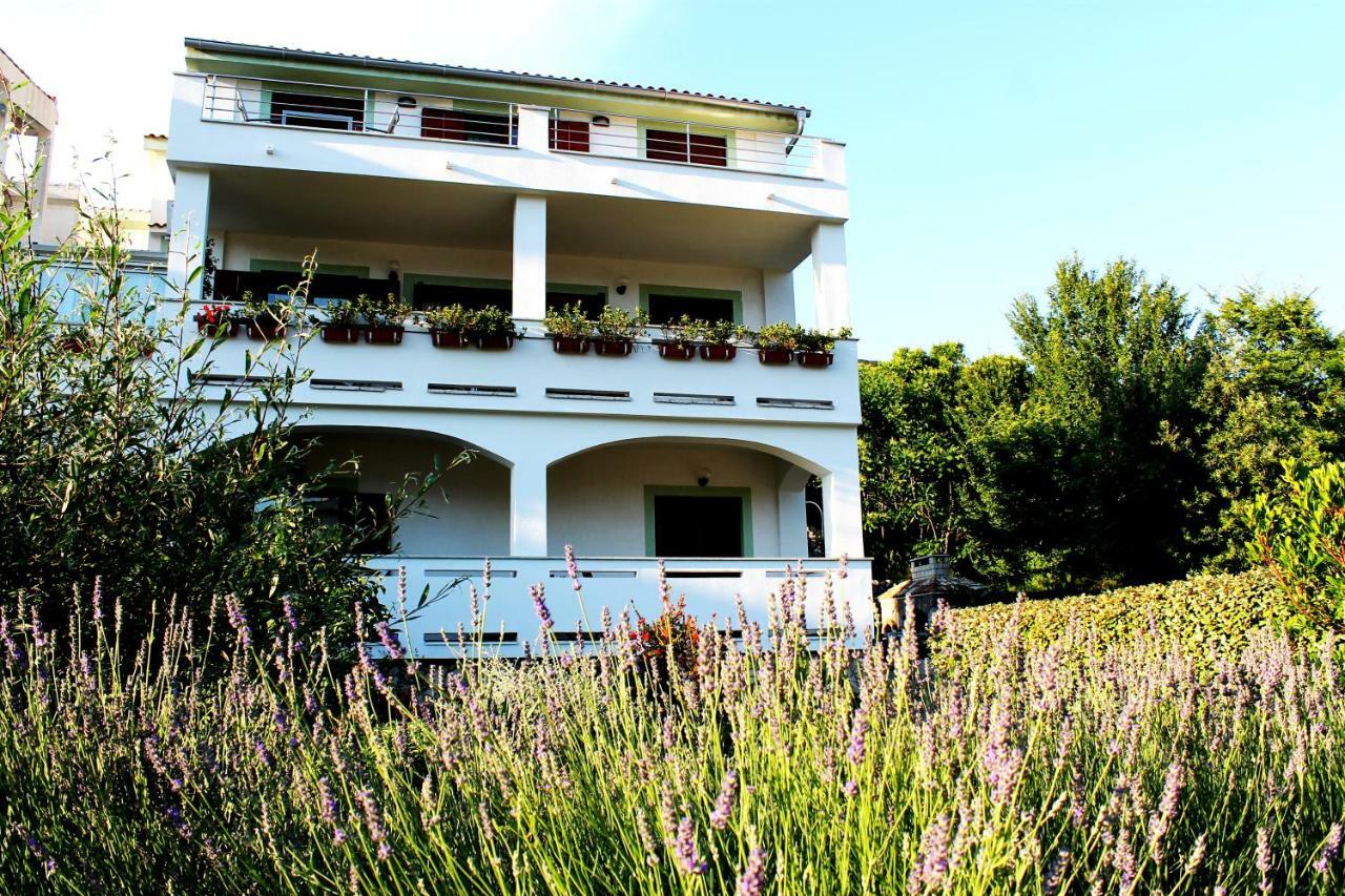 Apartments Frgacic Baška Dış mekan fotoğraf